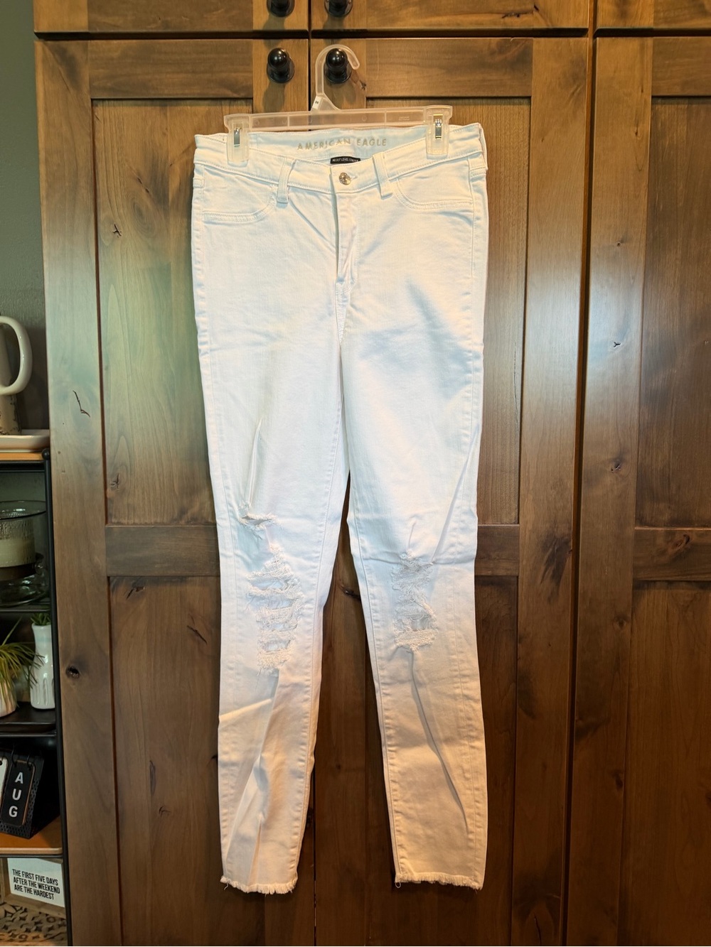 American Eagle Outfitters White Distressed Skinny Jeggings